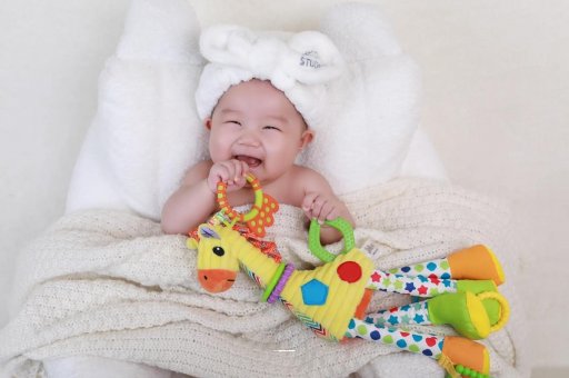 沅江宝宝几个月能睡整夜觉